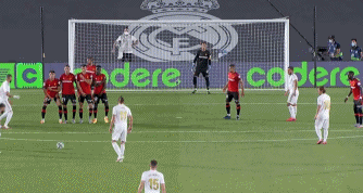 福布斯体育：勇士加入字母争夺战，可提供4首轮+追梦等筹码